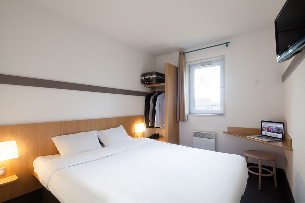 B&B Hotel Caen Memorial Saint-Contest Exterior photo
